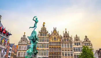 BRUJAS / AMBERES / LA HAYA / ÁMSTERDAM