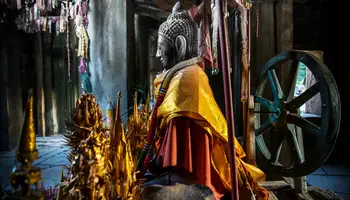 HO CHI MINH/SIEM REAP