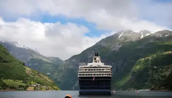 CRUCERO HURTIGRUTEN