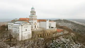 BRATISLAVA / GYOR / ABADIA DE PANNONHALMA / BRATISLAVA