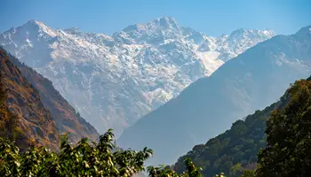 NUWAKOT / RASUWA GADI / KERUNG (70 KM / 4H 30M APROX)