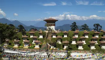 THIMPU / PUNAKHA / WANGDUE (80 KM / APROX 3 H)