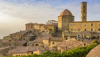 FLORENCIA / VOLTERRA / SAN GIMIGNANO / SIENA (145 KM)