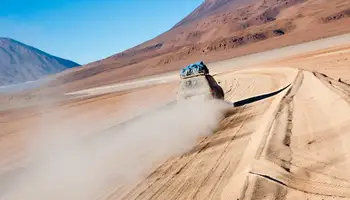DESIERTO DE SILOLI/LAGUNA VERDE/LAGUNA COLORADA/SAN PEDRO DE QUEMEZ