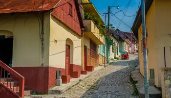 LA ANTIGUA / ÁREA DE PETÉN