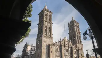 OAXACA / PUEBLA (VISITA CIUDAD)