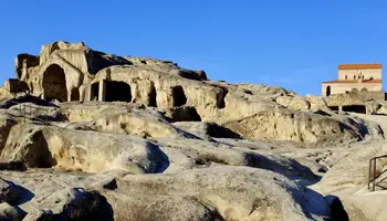 TIBLISI / MTSJETA / GORI / UPLISTSIJE / GUDAURI