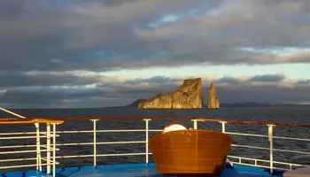 QUITO/GALÁPAGOS (ISLA SANTA CRUZ)