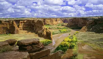 GALLUP / CHINLE (145 KM)