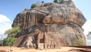 COLOMBO/SIGIRIYA