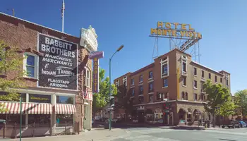 HOLBROOK / FLAGSTAFF (150 KM)