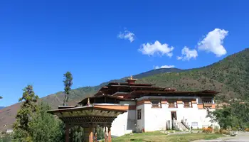 PUNAKHA / PARO (135 KM/APROX 5 H)