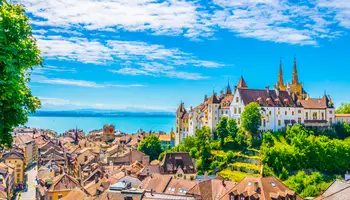 LAUSANA/GINEBRA/NEUCHATEL/BASILEA (330 KM)