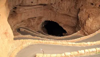 SANTA FE / CARLSBAD (440 KM)