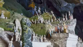 LUANG PRABANG (CUEVAS DE PAK OU)