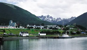PUERTO NATALES / PUNTA ARENAS / SANTIAGO DE CHILE