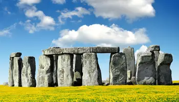 CARDIFF / BATH / STONEHENGE / LONDRES