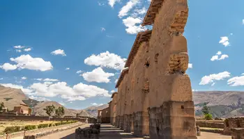 UROS KHANTATI / PUNO / CUZCO