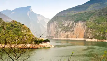 CRUCERO POR LAS GARGANTAS DEL YANGTSÉ