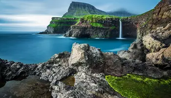 TÓRSHAVN / ACANTILADOS DE TRÆLANÍPA / BØUR / GÁSADALUR / VÁGAR