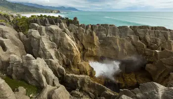 FRANZ JOSEF / PUNAKAIAKI