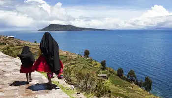 PUNO (UROS Y TAQUILE)