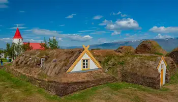 REYKJAVIK / HRUTAFJORÐUR / SKAGAFJORÐUR / AKUREYRI