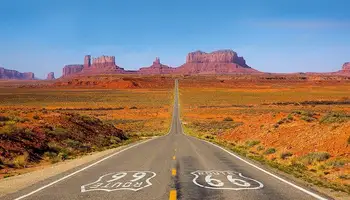 HOLBROOK / MONUMENT VALLEY/ PAGE (510 KM)