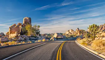 LAS VEGAS / FRESNO (635 KM)