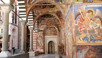 SOFÍA / MONASTERIO DE RILA / BANSKO