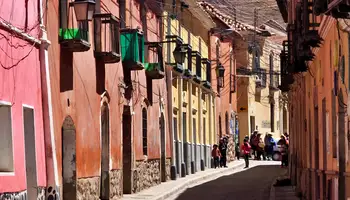 SUCRE / POTOSÍ / UYUNI
