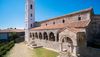 SARANDA / PORTO PALERMO / VLORA / MONASTERIO DE ARDENITSA / BERAT