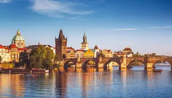 VIENA / PRAGA