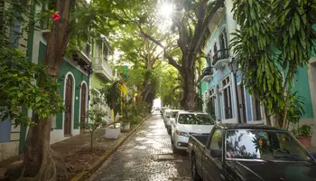 ISLA VERDE / VIEJO SAN JUAN / ISLA VERDE (40 KM)