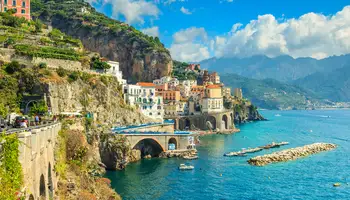 SORRENTO / COSTA AMALFITANA / SALERNO