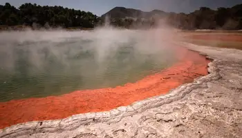 TONGARIRO / ROTORUA (184 KM)