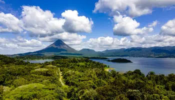 PN VOLCÁN ARENAL (SAFARI Y CAMINATA NOCTURNA)