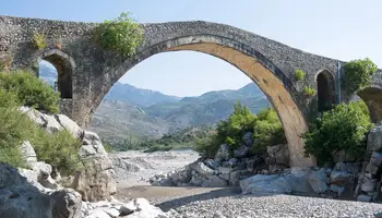 DURRES / URA E MESIT / SHKODRA