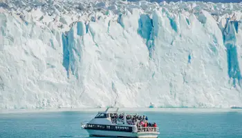 EL CALAFATE (GLACIAR PERITO MORENO)