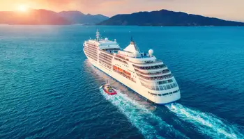 ESTOCOLMO / MINICRUCERO FIN DE AÑO