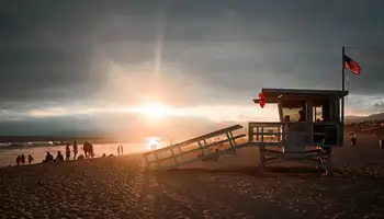SANTA MONICA