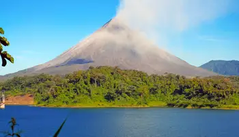 VOLCÁN ARENAL
