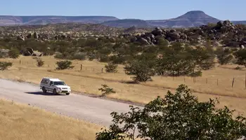 PARQUE NACIONAL DE ETOSHA / TWYFELFONTEIN