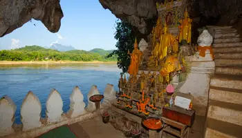 LUANG PRABANG (CUEVAS PAK OU)