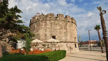 TIRANA / DURRES / MONASTERIO DE ARDENICA / VLORA