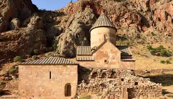 EREVÁN (KHOR VIRAP – NORAVANK)