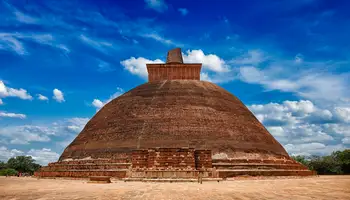 DAMBULLA / ANURADHAPURA / HIRIWADUNA / DAMBULLA