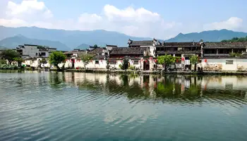 TUNXI / SHANGHÁI