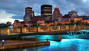 ÁREA DE QUEBEC / MONTREAL (270 KM)