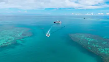 MAMANUCAS/CRUCERO (BAHÍA DE YALOBI)
